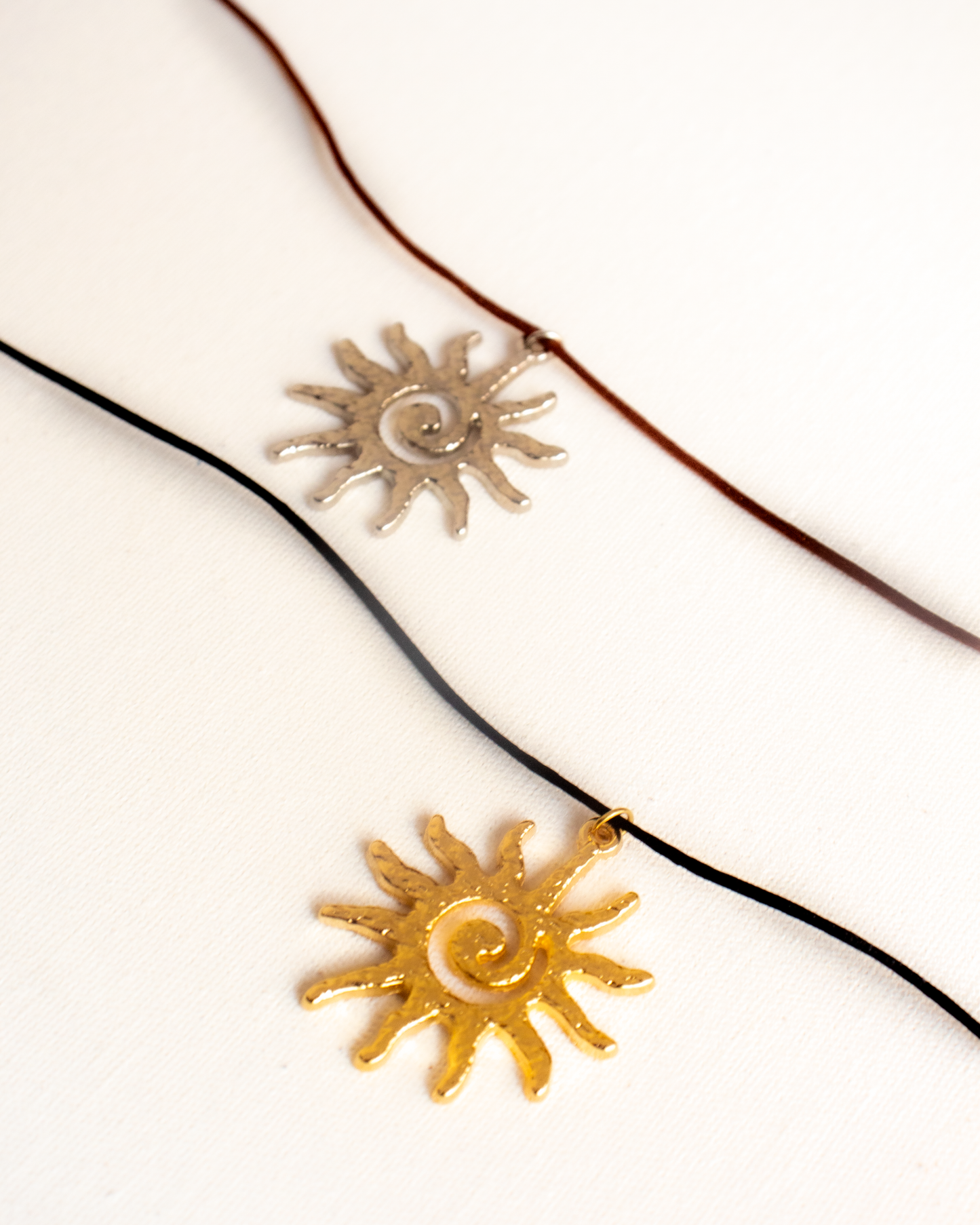 Colar de Sol 2 em 1 Dourado