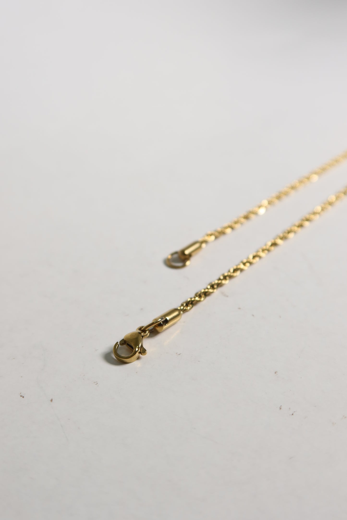 Colar Wave de Aço Inoxidável Dourado