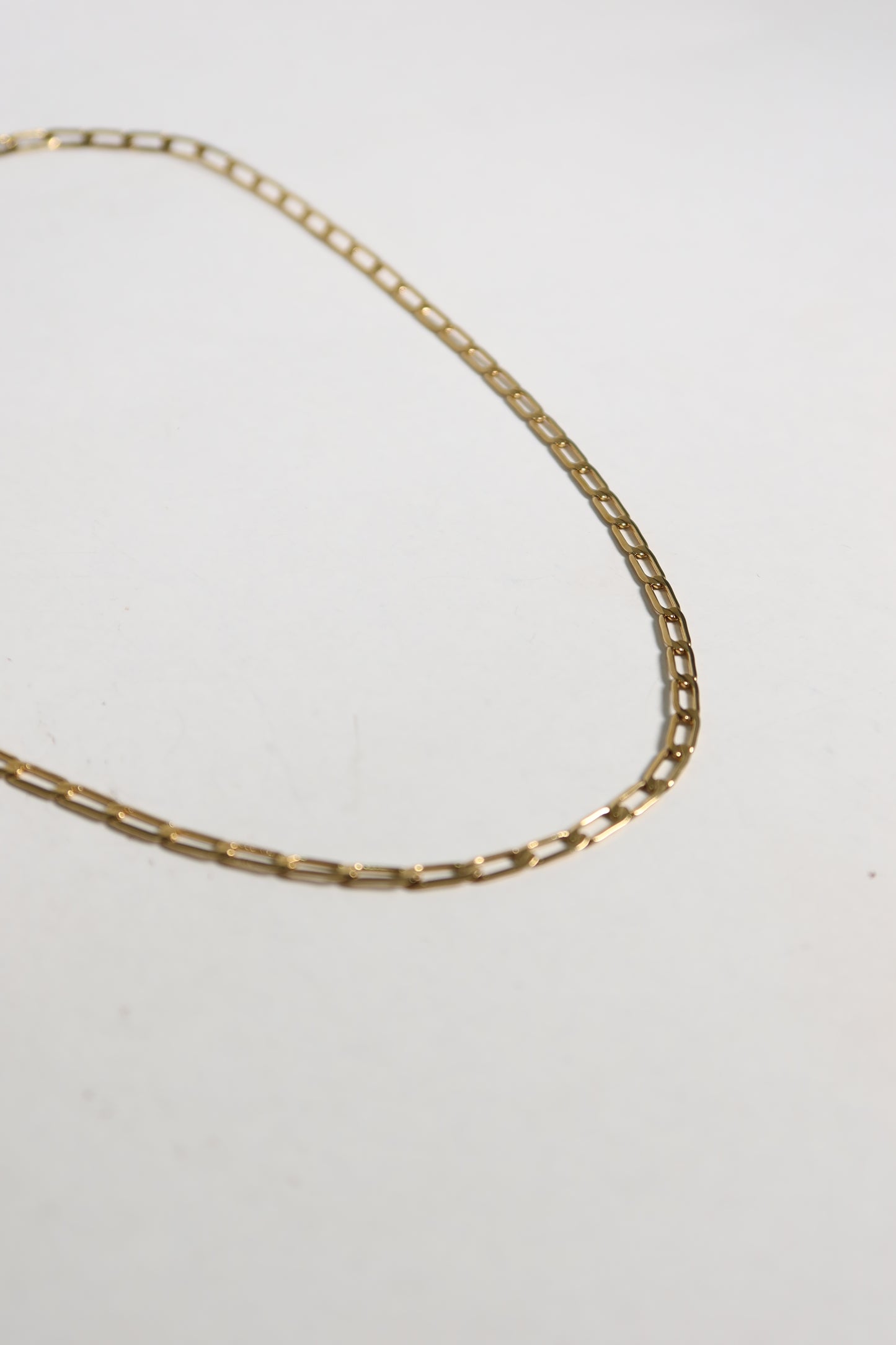 Colar Loop de Aço inoxidável Dourado
