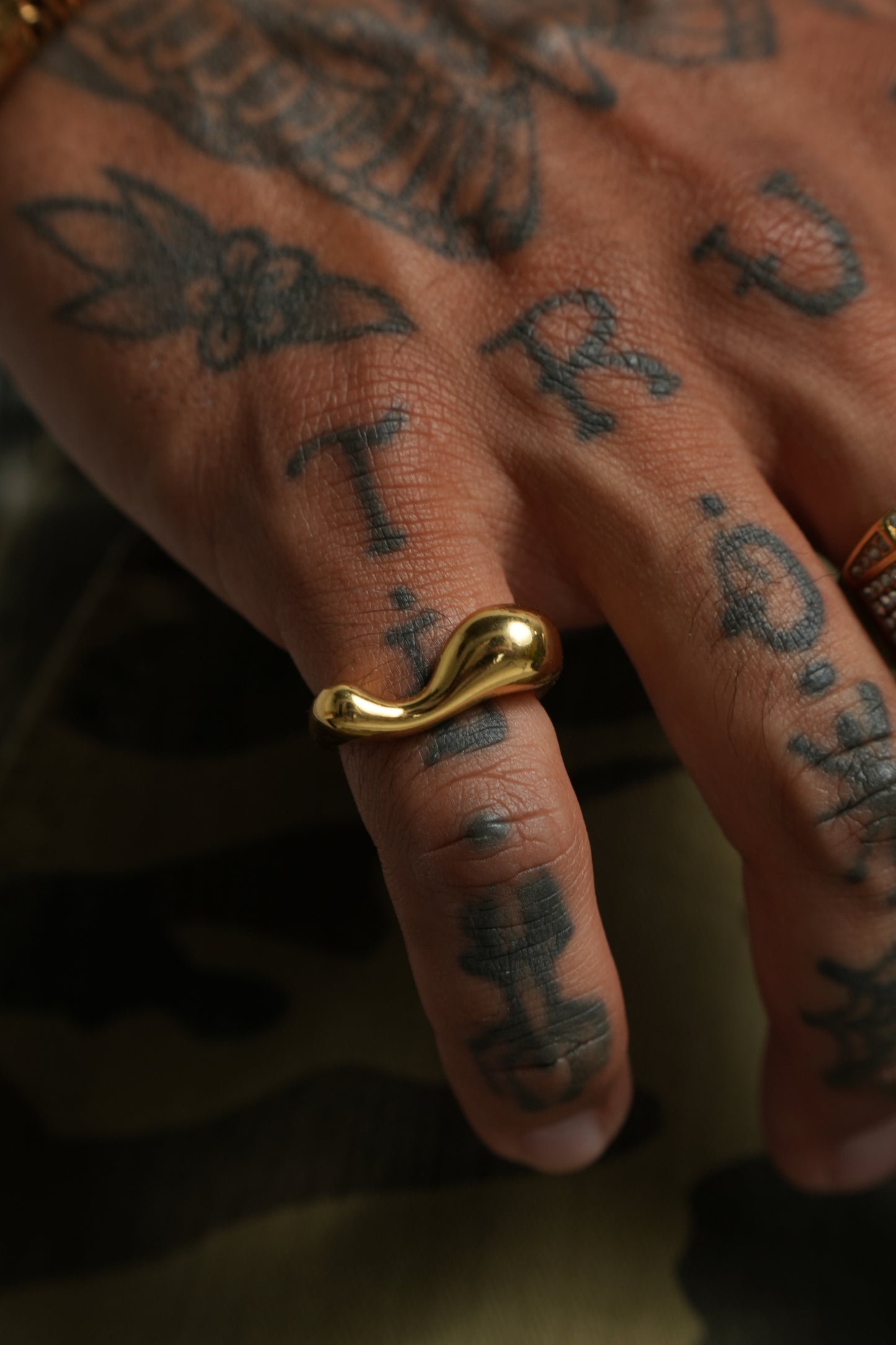 Anel Twisted Dourado