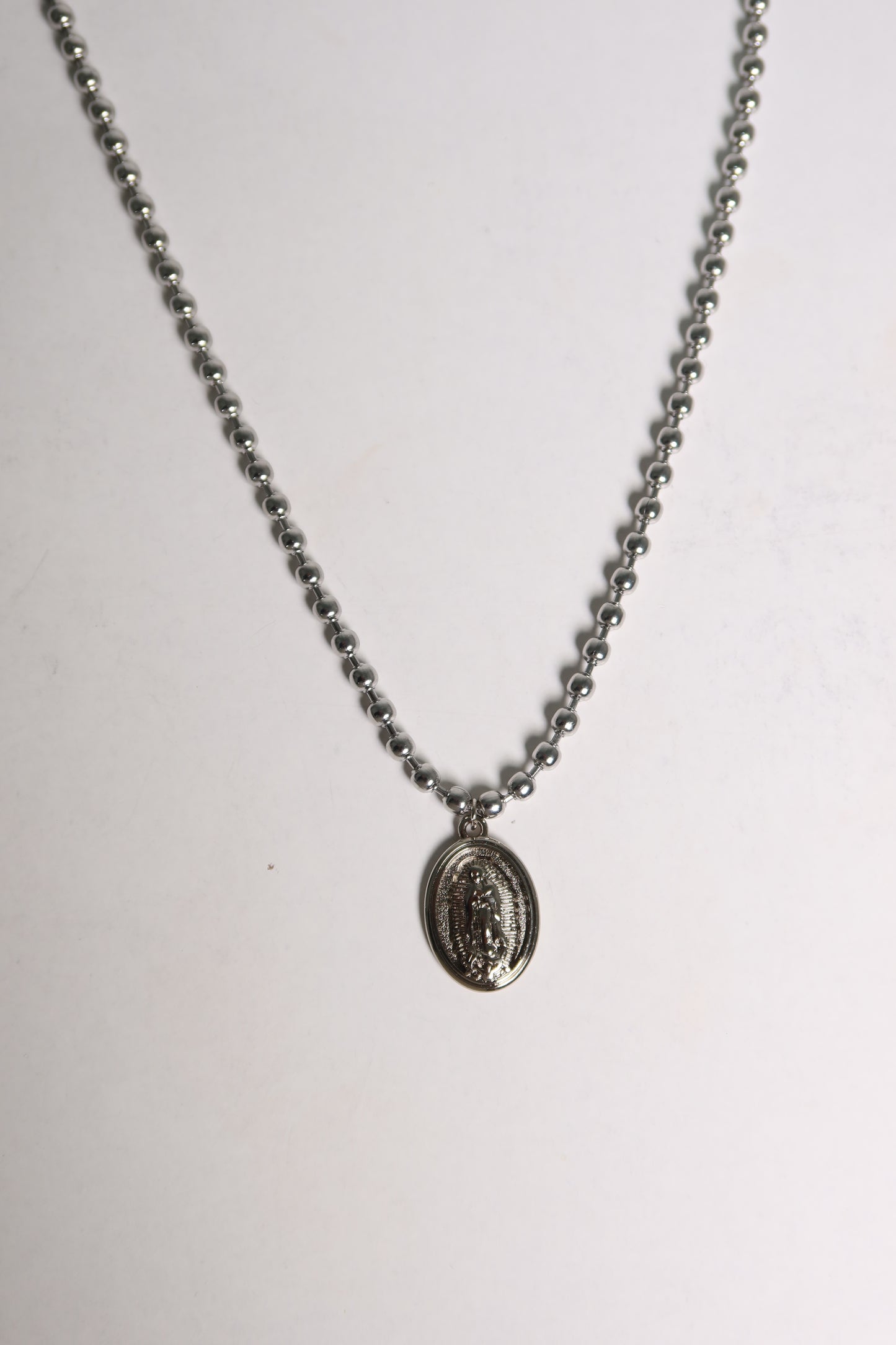Colar Guadalupe de Aço Inoxidável