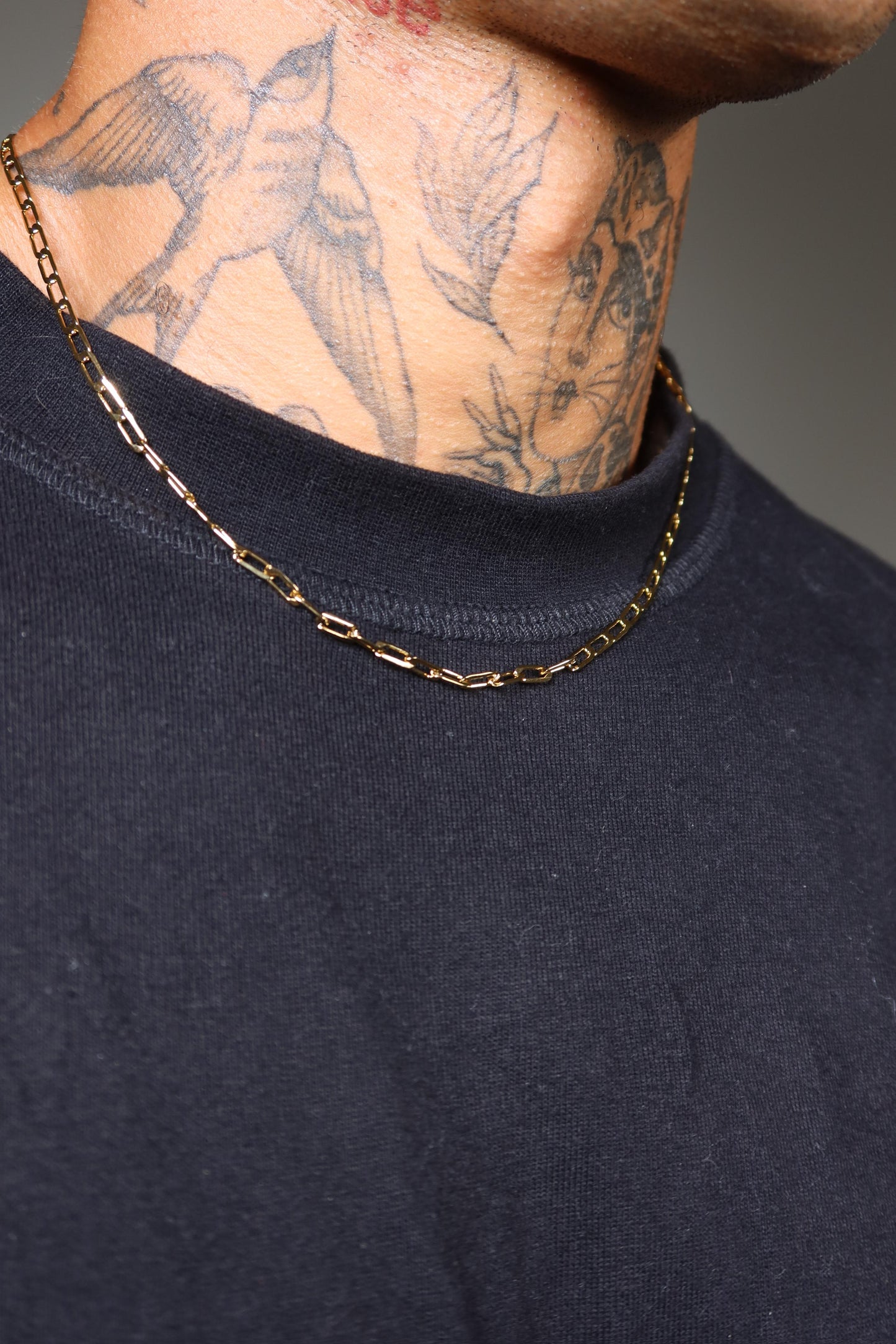 Colar Loop de Aço inoxidável Dourado